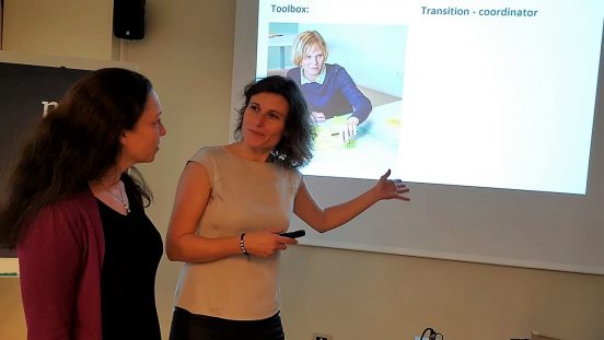 Bild på Malin Grände och Stephanie Juran, Sällsynta diagnoser, på europeisk PKU-konferens i Italien, hösten 2018